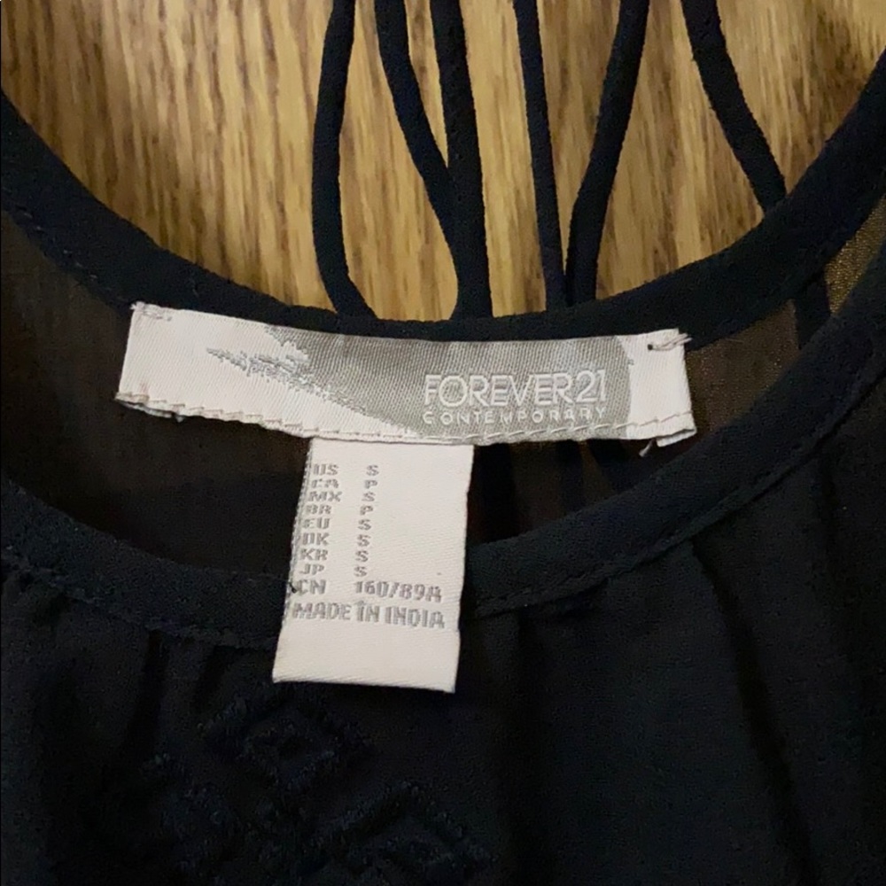 Sheer black top - Picture 5 of 6